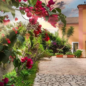 https://casale-romano-resort-e-relais.sicilyhotelsitaly.net