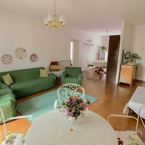 https://salighera-guest-house.in-sardinia.net