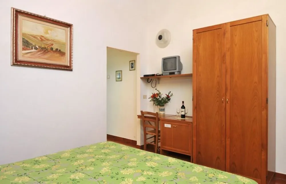 ** Bed & Breakfast La Fornace Di Racciano Guest House San Gimignano Italy